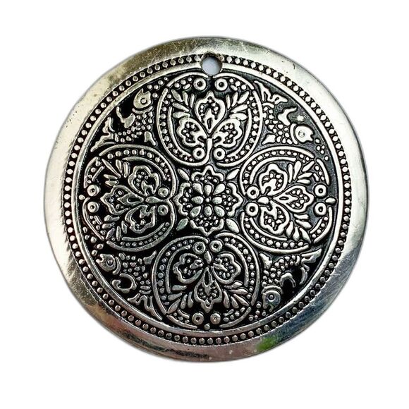 Vintage Silver w Black Printed Design Medalion Pendant - Picture 1 of 2